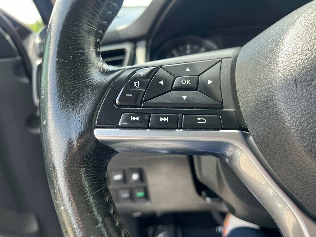 2018 Nissan Rogue FWD SL - 22882141 - 16
