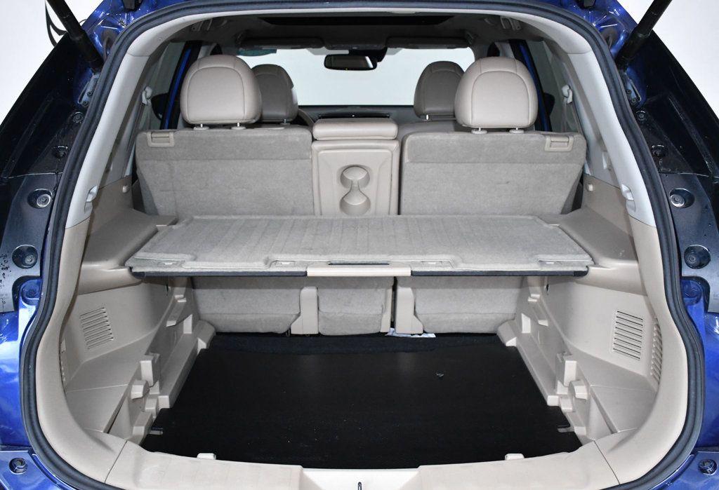 2018 Nissan Rogue FWD SL - 22976709 - 12