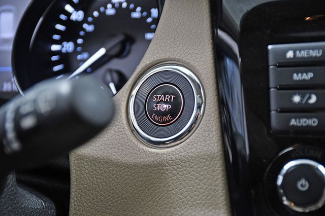 2018 Nissan Rogue FWD SL - 22976709 - 27