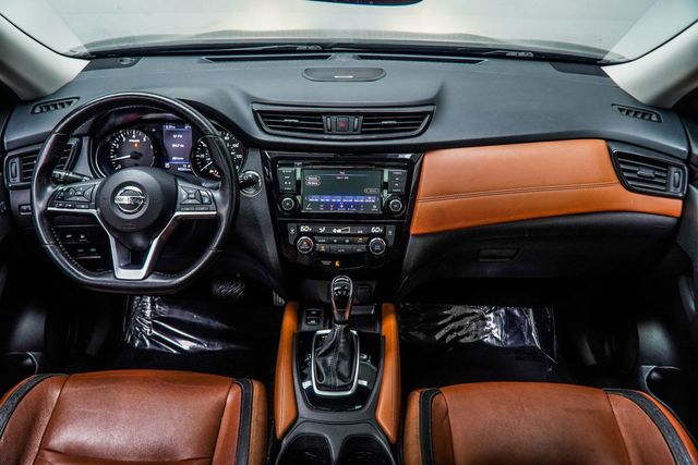 2018 Nissan Rogue FWD SL - 23003022 - 4