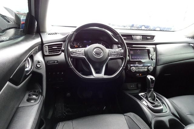 2018 Nissan Rogue FWD SL - 22210856 - 14