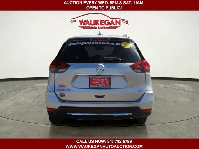 2018 Nissan Rogue FWD SV - 23006756 - 3