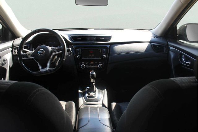 2018 Nissan Rogue FWD SV - 23006756 - 6
