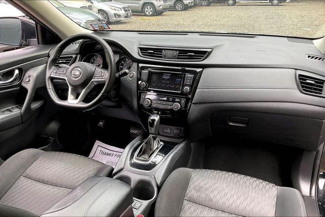 2018 Nissan Rogue FWD SV - 23025900 - 12