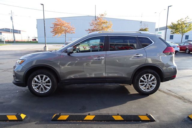 2018 Nissan Rogue FWD SV - 22149997 - 4