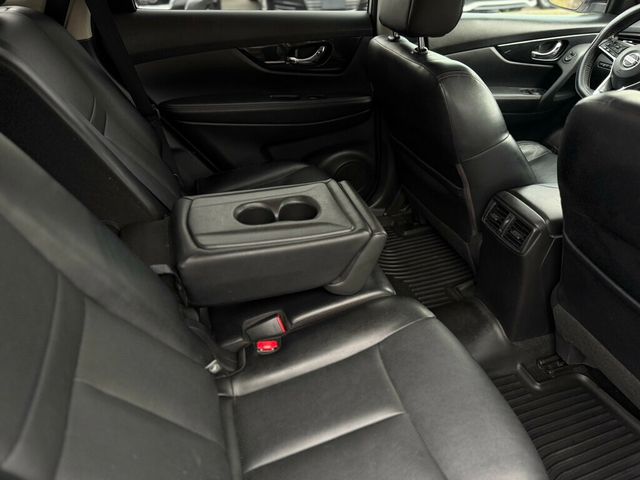 2018 Nissan Rogue Navigation, Backup Camera, Leather seats!  - 22949866 - 19
