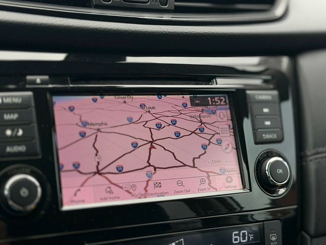 2018 Nissan Rogue Navigation, Backup Camera, Leather seats!  - 22949866 - 33