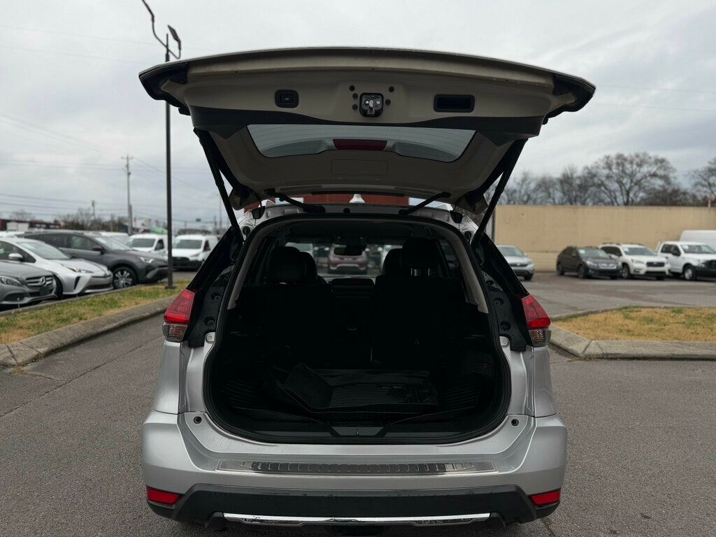 2018 Nissan Rogue Navigation, Backup Camera, Leather seats!  - 22949866 - 36