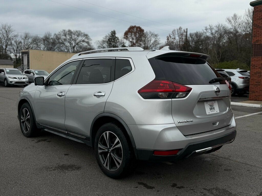 2018 Nissan Rogue Navigation, Backup Camera, Leather seats!  - 22949866 - 3