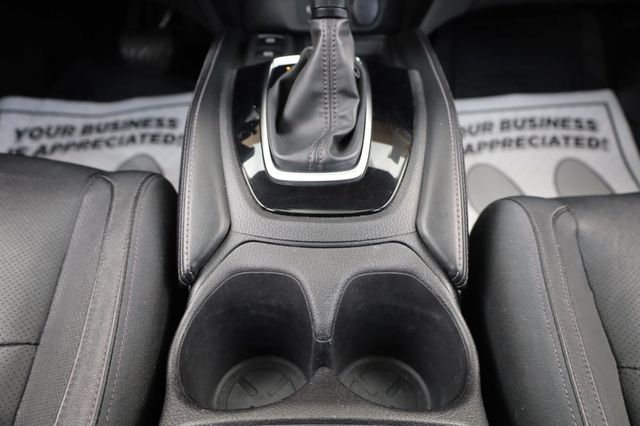 2018 Nissan Rogue SL - 23024633 - 47