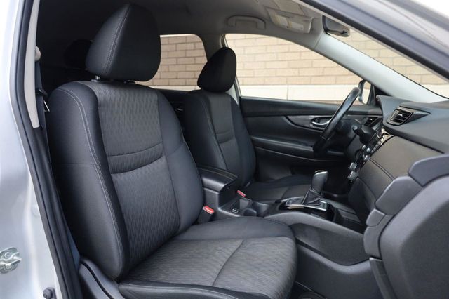 2018 Nissan Rogue SV - 23074102 - 26