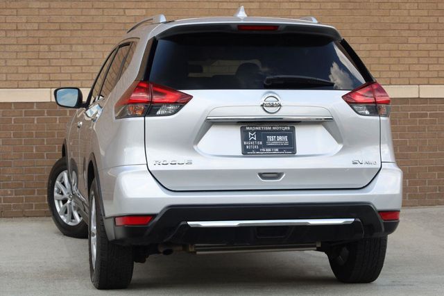 2018 Nissan Rogue SV - 23074102 - 7
