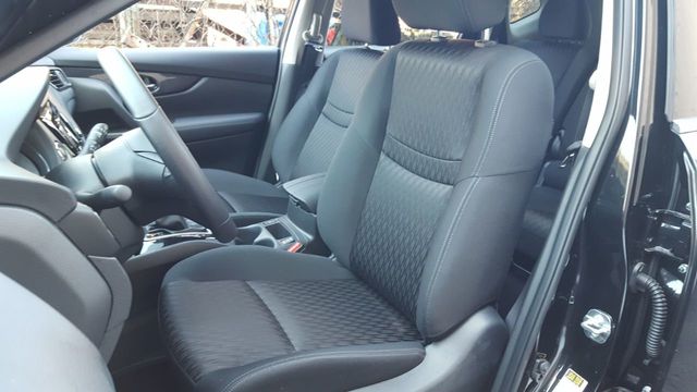 2018 Nissan Rogue SV AWD - 18057927 - 11