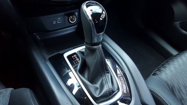 2018 Nissan Rogue SV AWD - 18057927 - 19