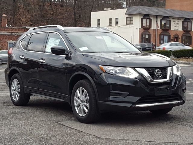 2018 Nissan Rogue SV AWD - 18057927 - 2