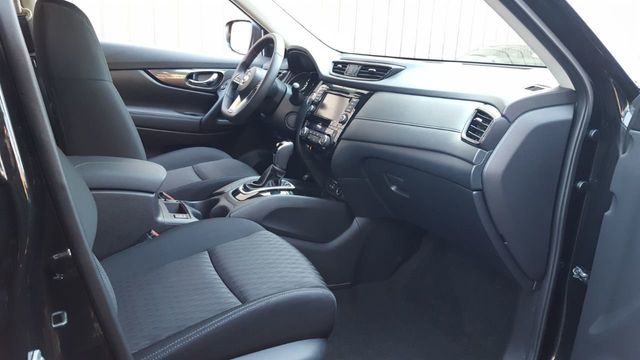 2018 Nissan Rogue SV AWD - 18057927 - 7