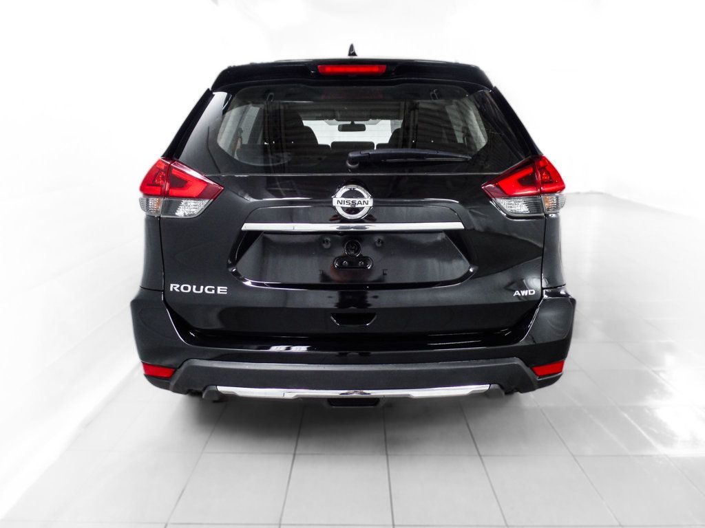 2018 Nissan Rogue SV AWD - 22553351 - 4