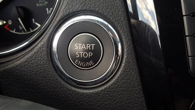 2018 Nissan Rogue SV AWD Midnight Premium w/Navigation - 18047658 - 26