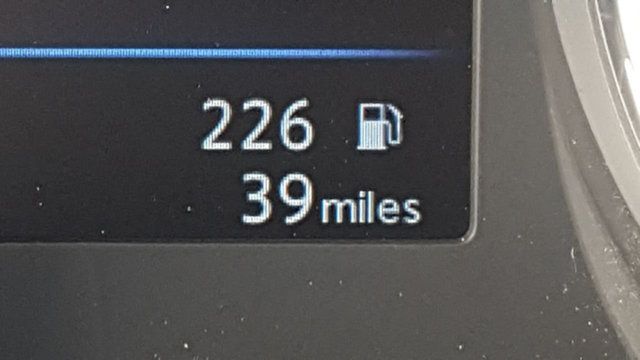 2018 Nissan Rogue SV AWD Midnight Premium w/Navigation - 18047658 - 28