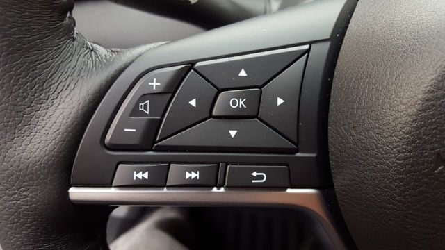 2018 Nissan Rogue SV AWD Premium w/Navigation - 18059792 - 21