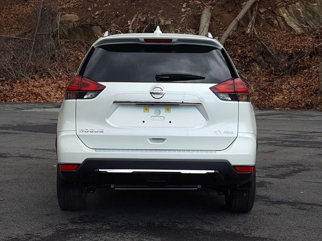 2018 Nissan Rogue SV AWD Premium w/Navigation - 18059792 - 4