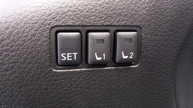 2018 Nissan Rogue SV AWD Premium w/Navigation - 18059794 - 14