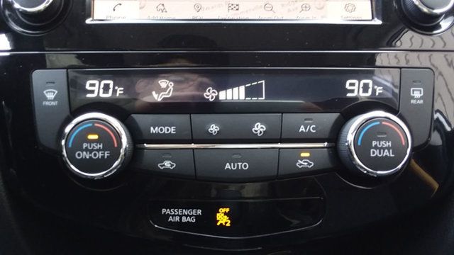 2018 Nissan Rogue SV AWD Premium w/Navigation - 18059794 - 21