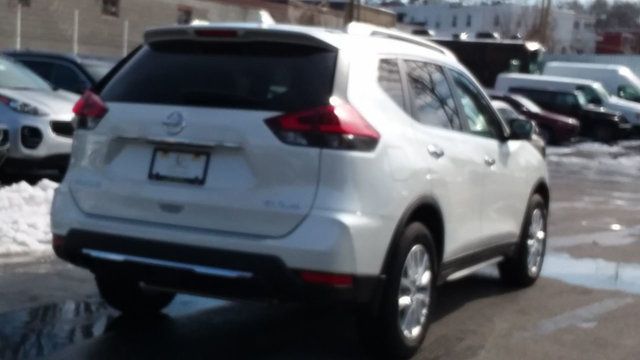 2018 Nissan Rogue SV AWD Premium w/Navigation - 18059794 - 4