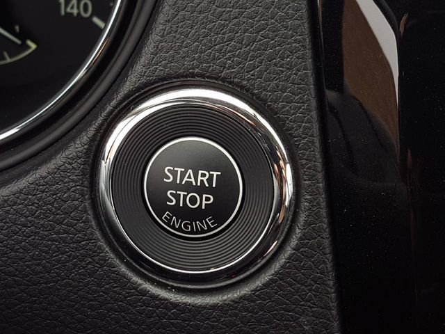 2018 Nissan Rogue SV AWD Premium w/Navigation - 18059804 - 26