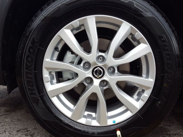 2018 Nissan Rogue SV AWD Premium w/Navigation - 18059804 - 8