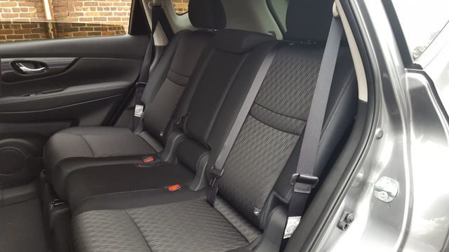 2018 Nissan Rogue SV AWD Premium w/Navigation - 18059849 - 10