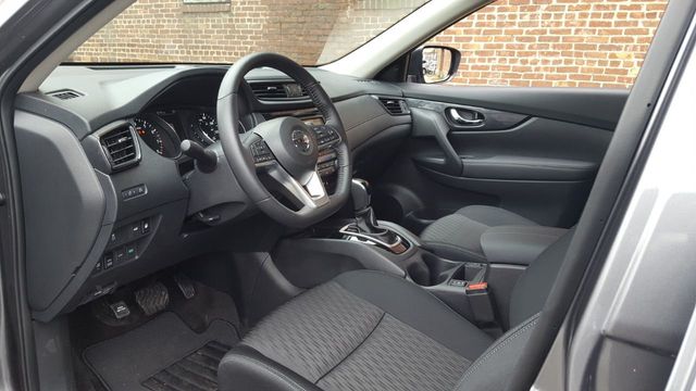 2018 Nissan Rogue SV AWD Premium w/Navigation - 18059849 - 12