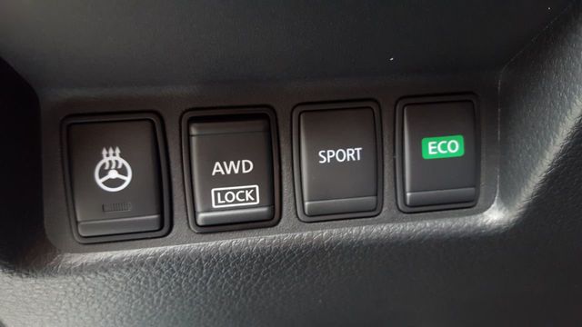 2018 Nissan Rogue SV AWD Premium w/Navigation - 18059849 - 15