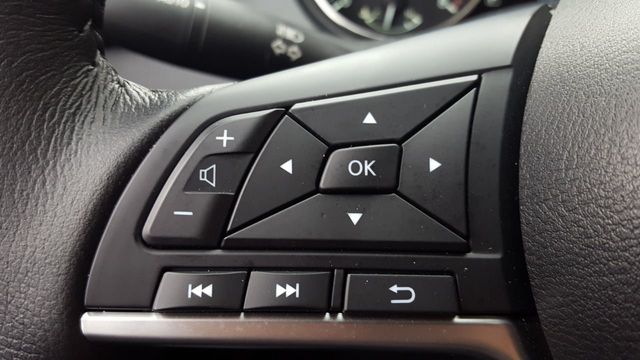 2018 Nissan Rogue SV AWD Premium w/Navigation - 18059849 - 18