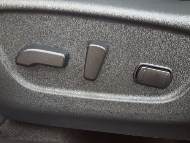 2018 Nissan Rogue SV AWD Premium w/Navigation - 18113622 - 16