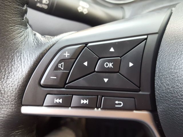 2018 Nissan Rogue SV AWD Premium w/Navigation - 18113622 - 21