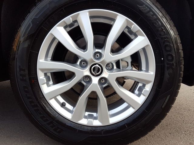 2018 Nissan Rogue SV AWD Premium w/Navigation - 18113622 - 8