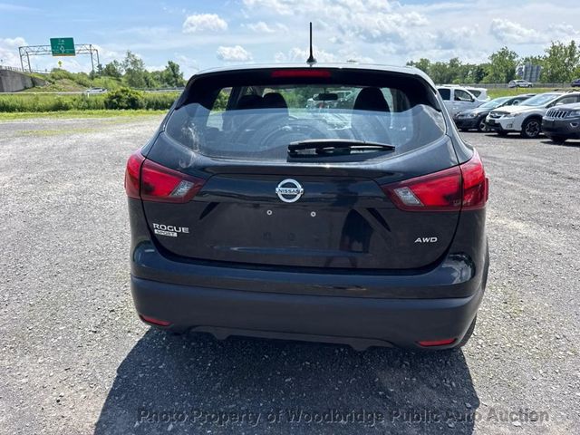 2018 Nissan Rogue Sport  - 23053124 - 2