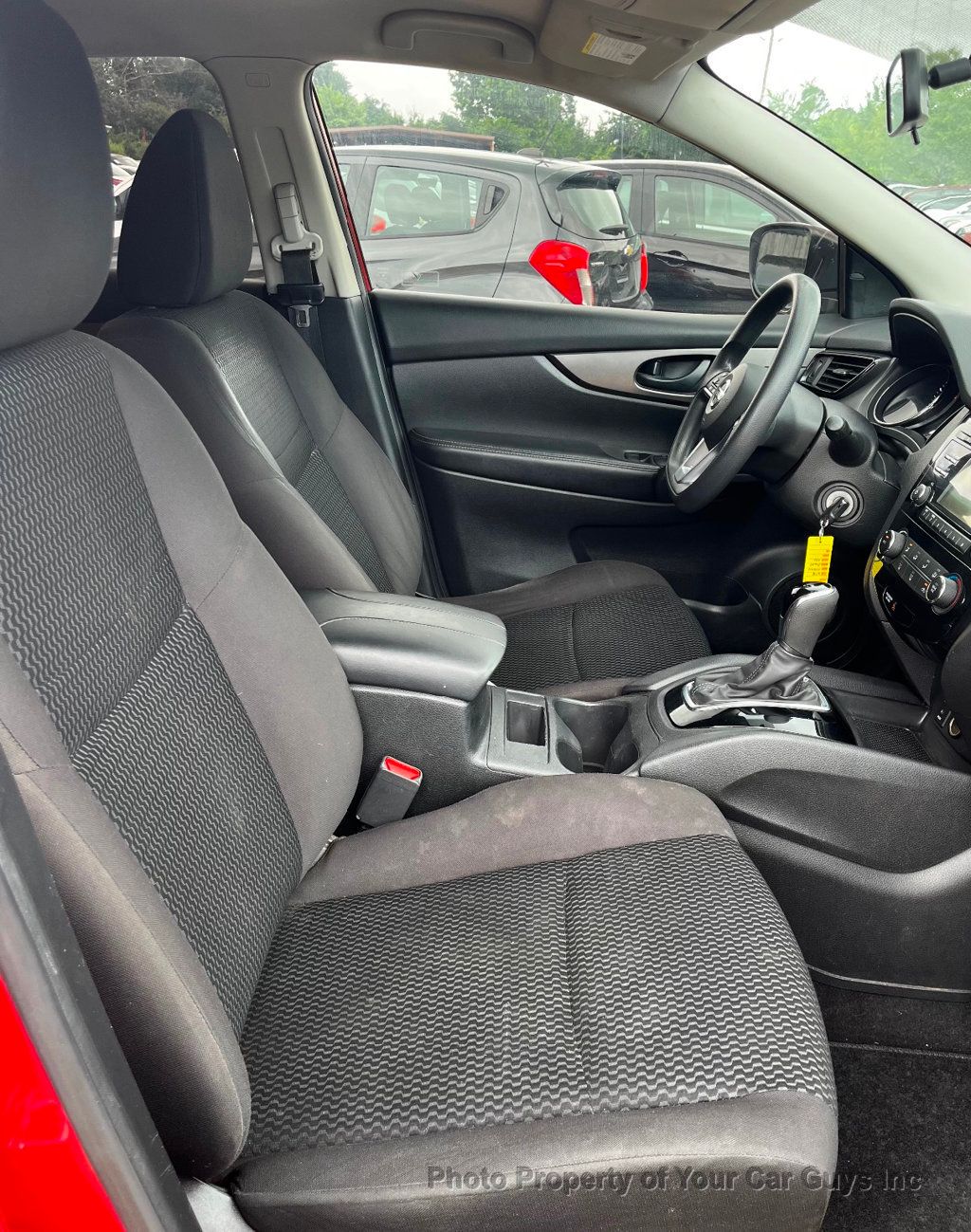 2018 Nissan Rogue Sport  - 23039120 - 13