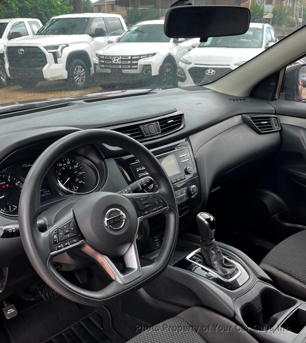 2018 Nissan Rogue Sport  - 23039120 - 14