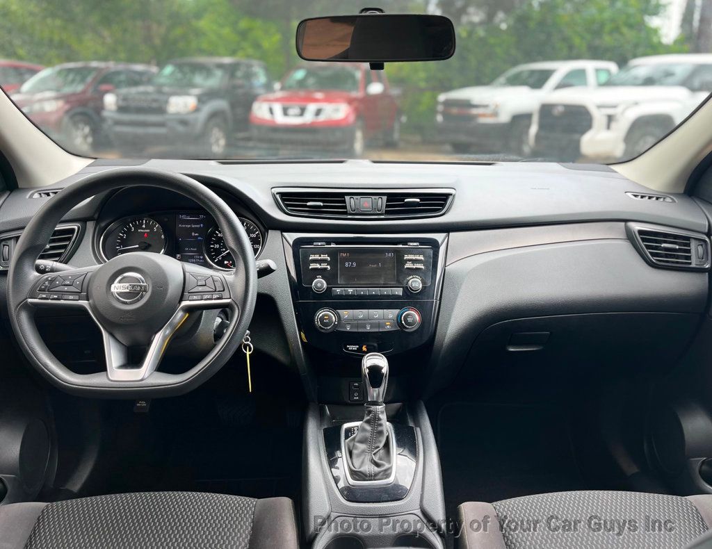 2018 Nissan Rogue Sport  - 23039120 - 16