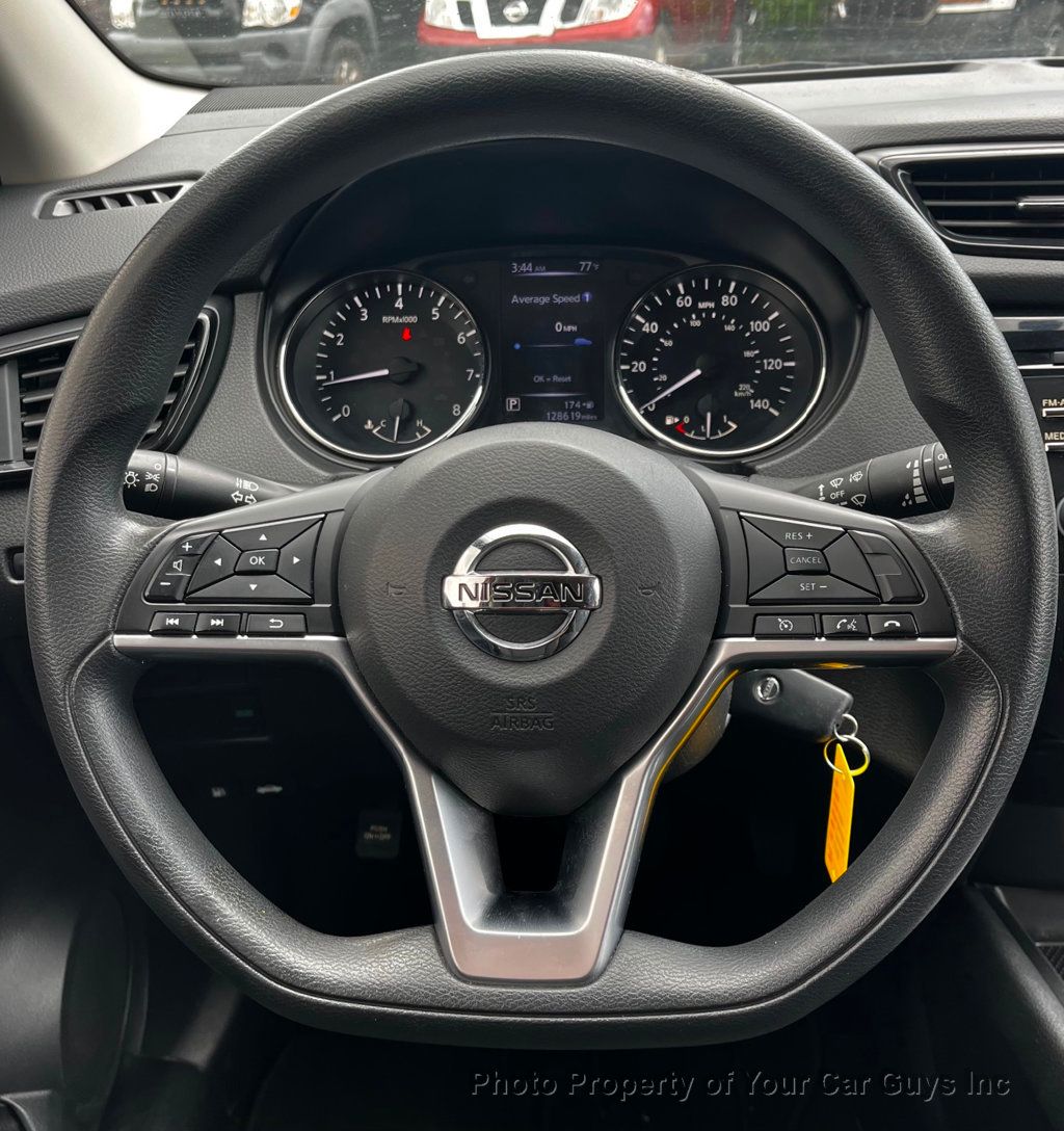 2018 Nissan Rogue Sport  - 23039120 - 20