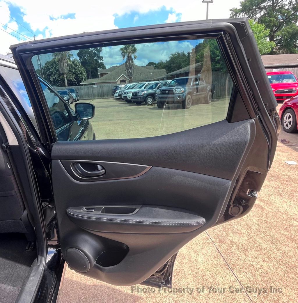 2018 Nissan Rogue Sport 2018.5 AWD S - 22490259 - 31