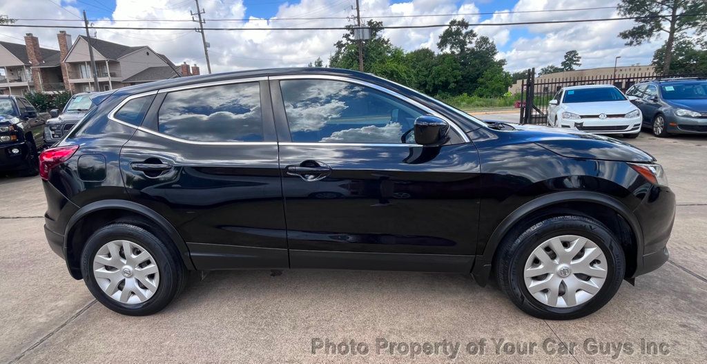 2018 Nissan Rogue Sport 2018.5 AWD S - 22490259 - 5