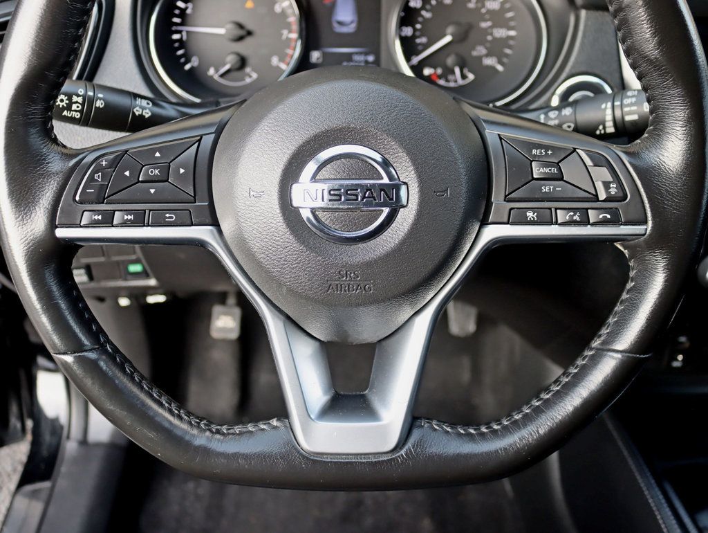 2018 Nissan Rogue Sport 2018.5 AWD SL Premium Moonroof - 22956190 - 13
