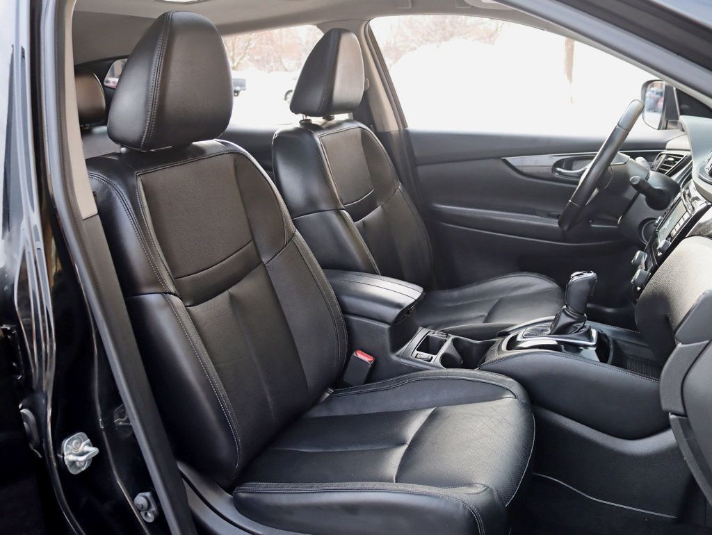 2018 Nissan Rogue Sport 2018.5 AWD SL Premium Moonroof - 22956190 - 24