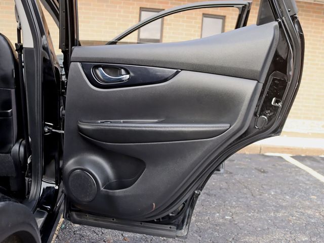 2018 Nissan Rogue Sport 2018.5 AWD SL Premium Moonroof - 22956190 - 31