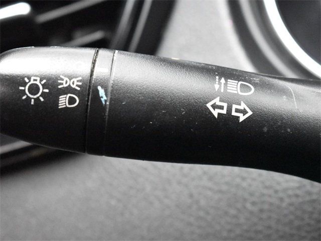 2018 Nissan Rogue Sport 2018.5 FWD S - 22945184 - 17