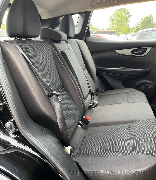2018 Nissan Rogue Sport AWD S - 23079315 - 15