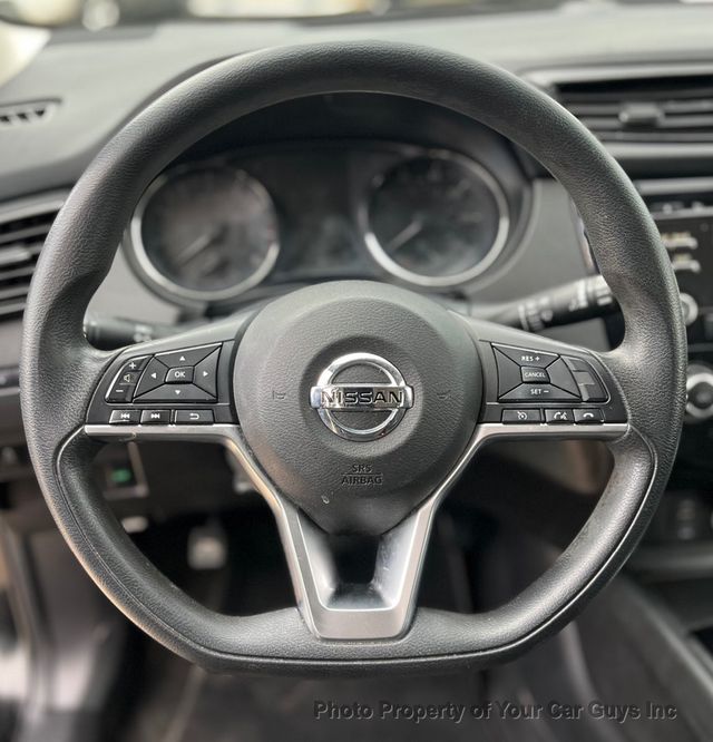 2018 Nissan Rogue Sport AWD S - 23079315 - 19
